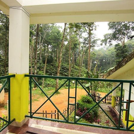 Oyo 4651 Woodpecker Resort Муннар Экстерьер фото